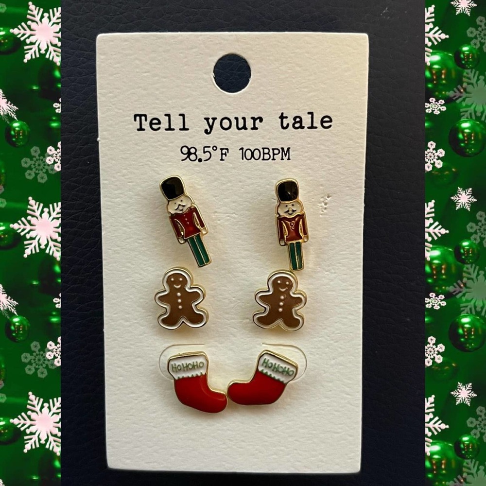 NWT Holiday Stud Earrings